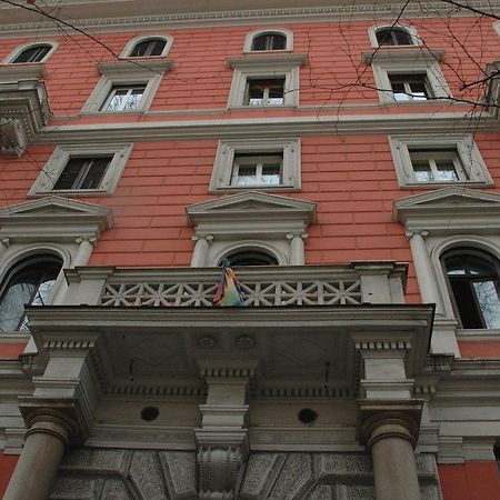 רומא Cesar Palace Guesthouse מראה חיצוני תמונה