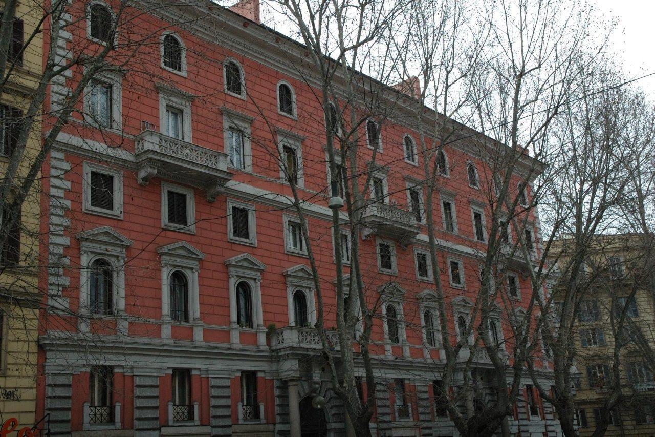 רומא Cesar Palace Guesthouse מראה חיצוני תמונה